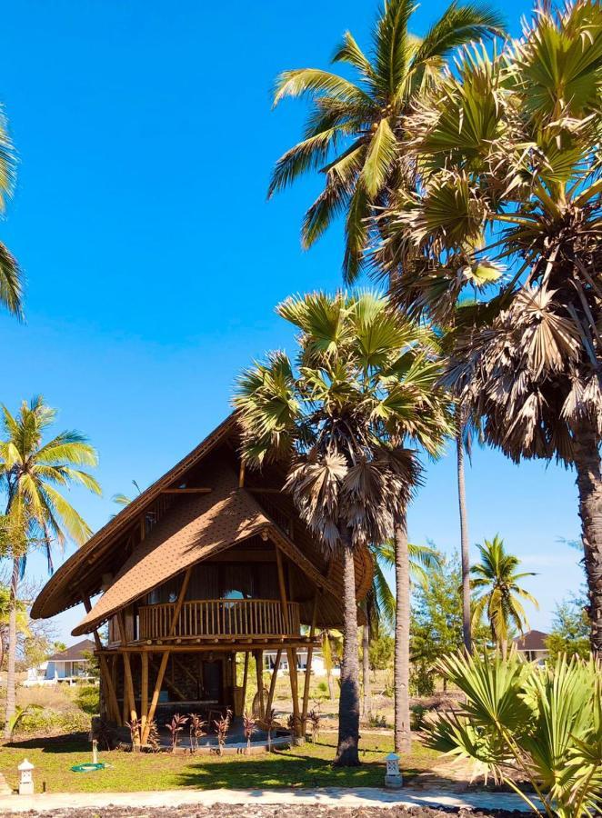 Tanoma Sumba Hotel Maujawa Kültér fotó
