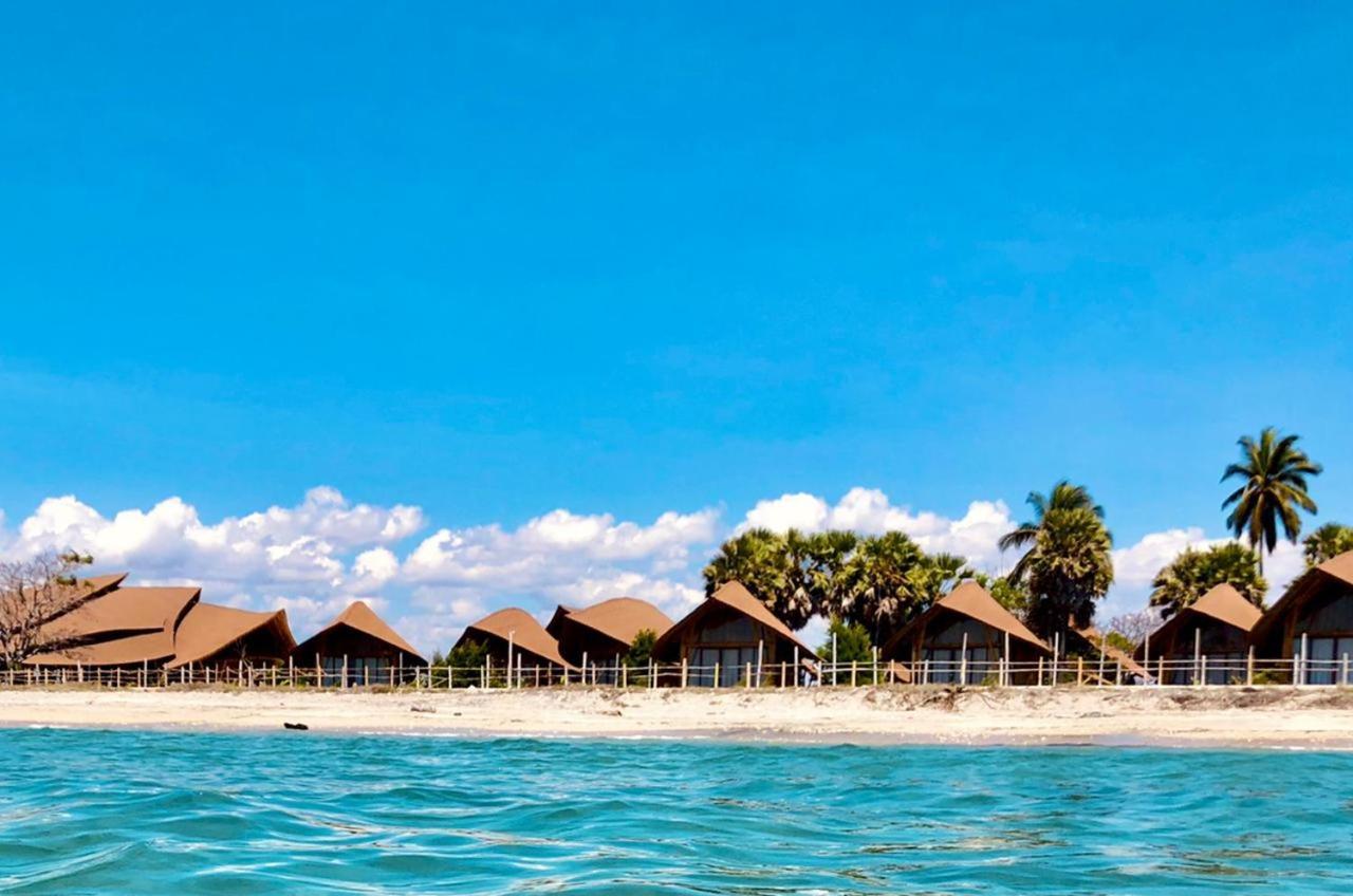 Tanoma Sumba Hotel Maujawa Kültér fotó
