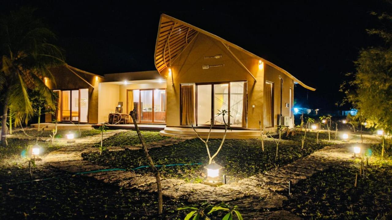 Tanoma Sumba Hotel Maujawa Kültér fotó