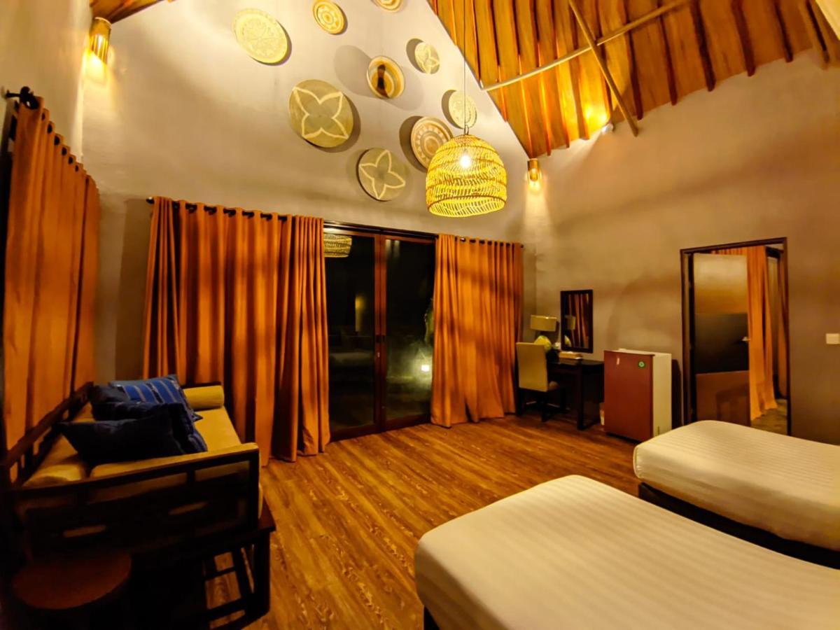 Tanoma Sumba Hotel Maujawa Kültér fotó